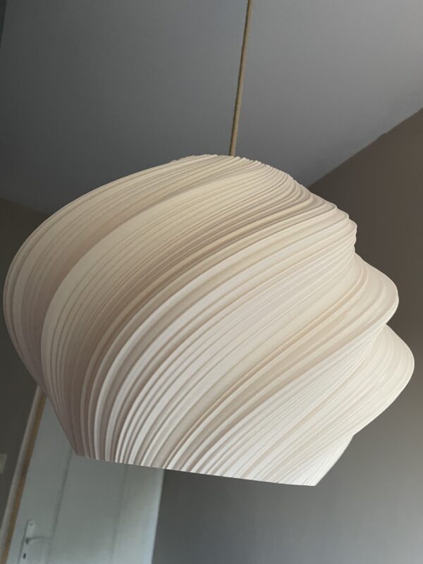 Large Seashell Pendant Light – Modern Scandinavian Ceiling Lamp – Minimalist Lighting in Custom Colors – 40cm Designer Lampshade - Image 4